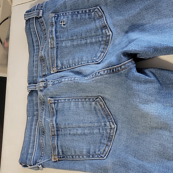 Like new size 26 distressed rag and bone zipper Capri - Picture 5 of 6